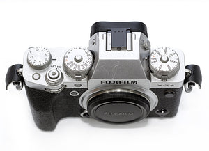 Fujifilm X-T4 silver body boxed Second Hand