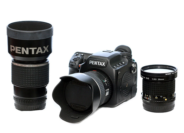 Pentax 645D  AF 55 F2.8 + AF120 F4 + MF 35 F3.5 Kit