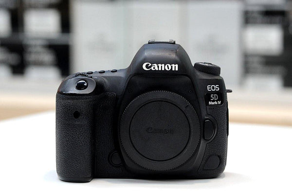 Canon EOS 5D Mark IV Body boxed - Twin City Camera House