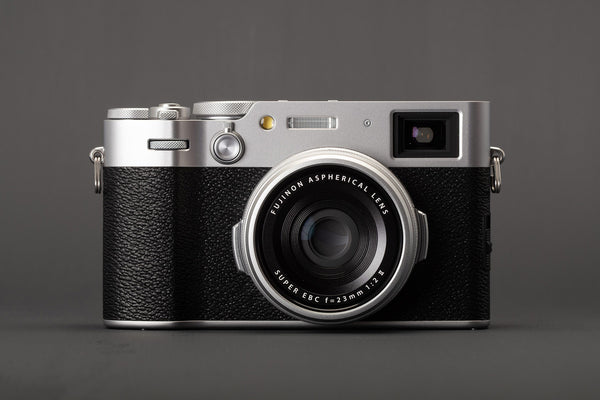 Fujifilm X-100VII Silver Current Series Boxed + Acces Like New Second Hand