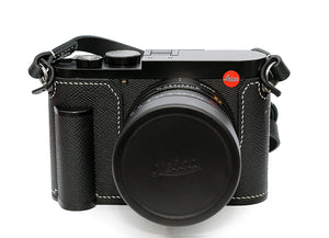 Leica Q3 Like new boxed Leica thumb Grip + extra battery Second Hand