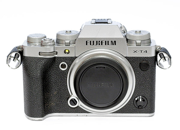 Fujifilm X-T4 silver body boxed Second Hand