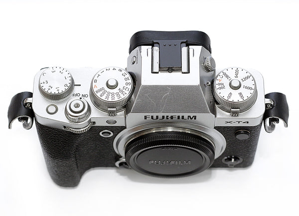 Fujifilm X-T4 silver body boxed Second Hand