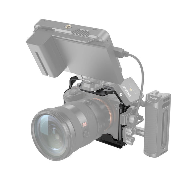 SmallRig Full Camera Cage for Sony Alpha 7 IV/ Alpha 7 S III/Alpha 1/ Alpha 7R IV 3667