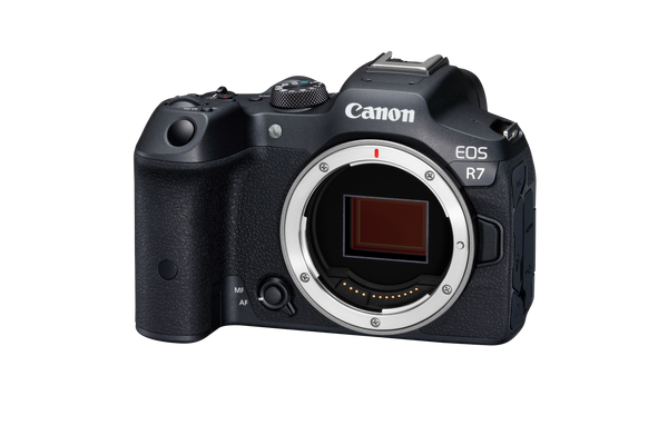 Canon EOS R7